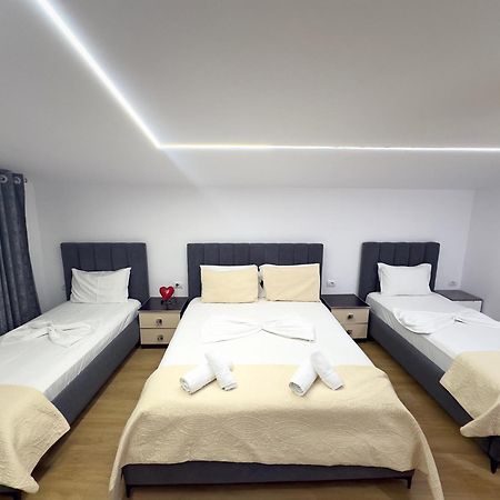 Alesio Guest House Kruje Luaran gambar