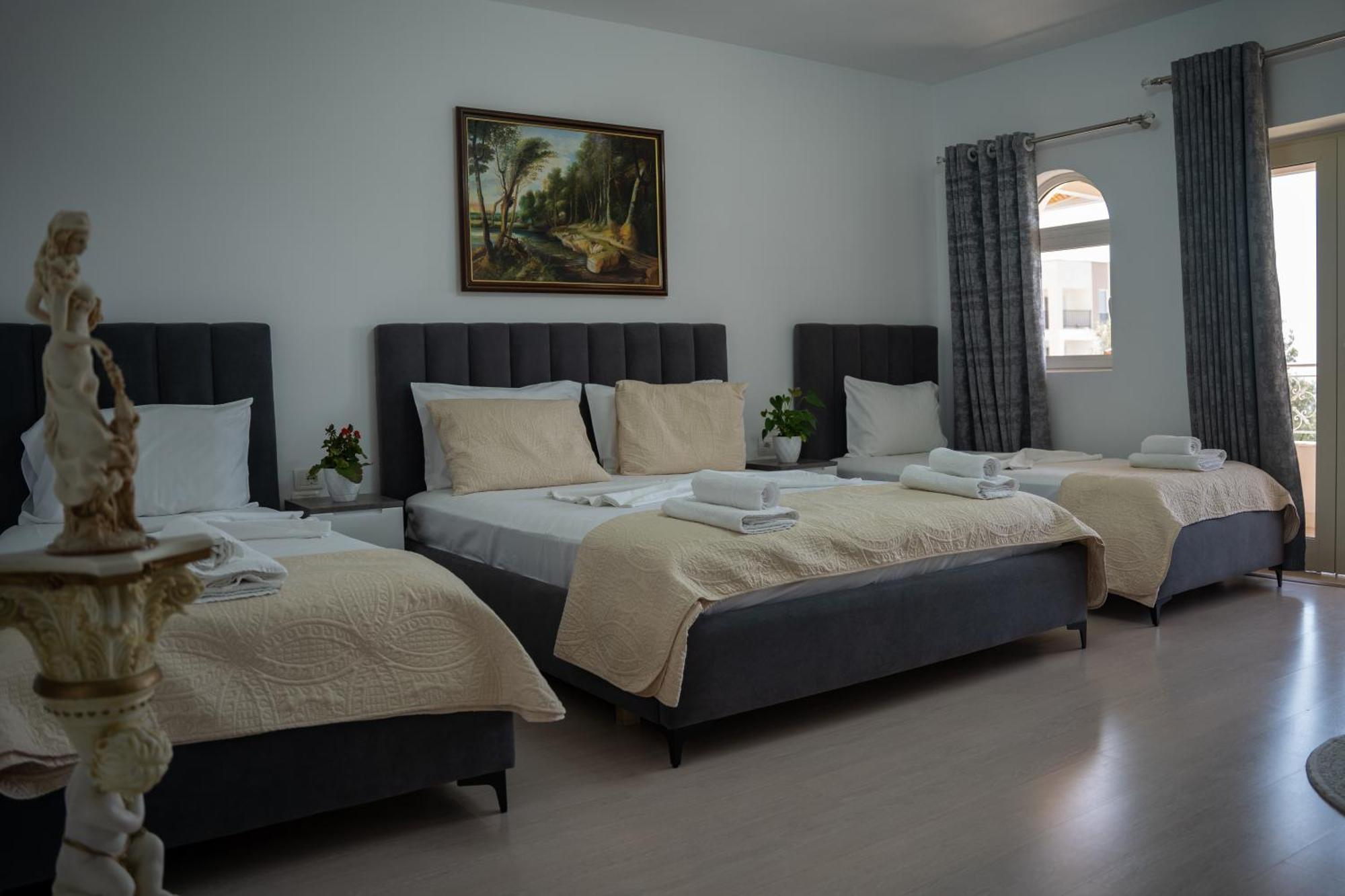 Alesio Guest House Kruje Luaran gambar