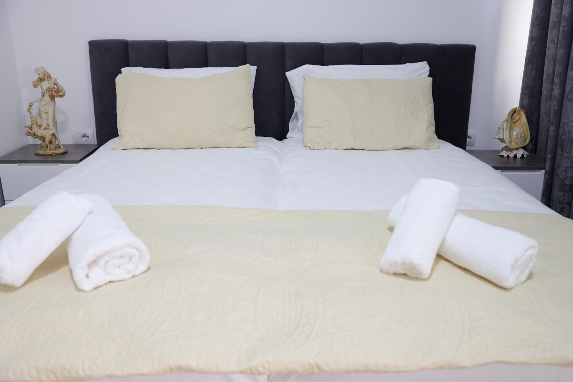 Alesio Guest House Kruje Luaran gambar