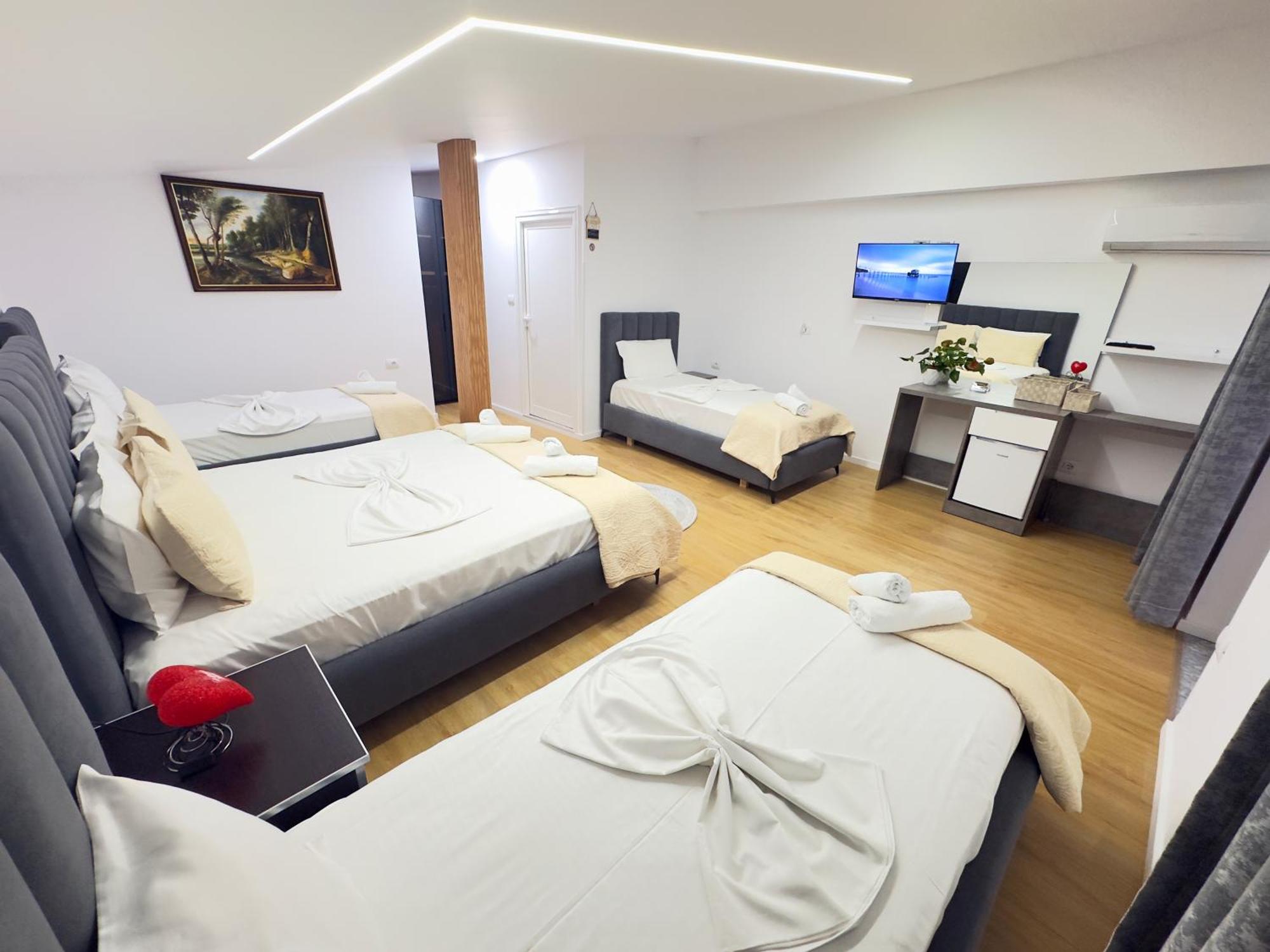 Alesio Guest House Kruje Luaran gambar